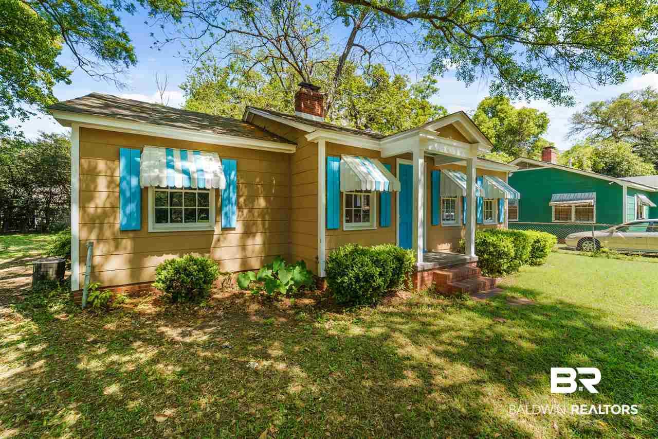 2314 Churchill Drive Mobile, AL 36606 - Photo 2 of 17