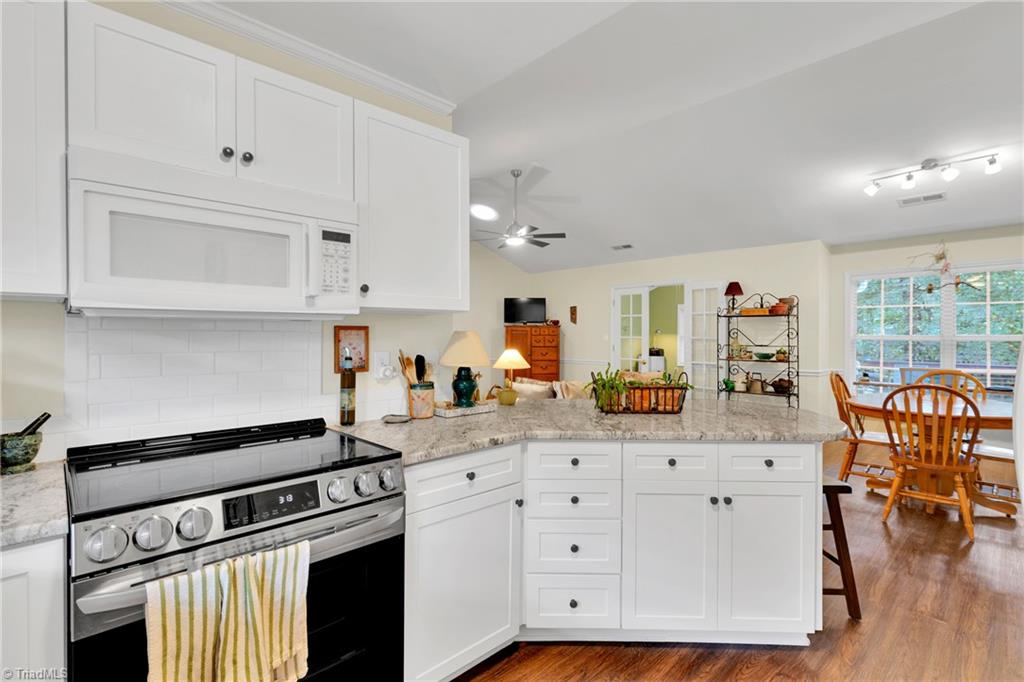 1609 Underpass Road Advance, NC 27006 - Photo 10 of 35 Kitchen