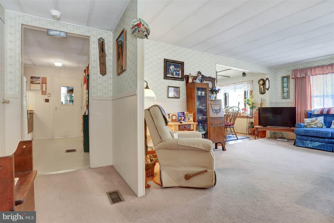 5419 Lehman Road Spring Grove, PA 17362 - Photo 6 of 23