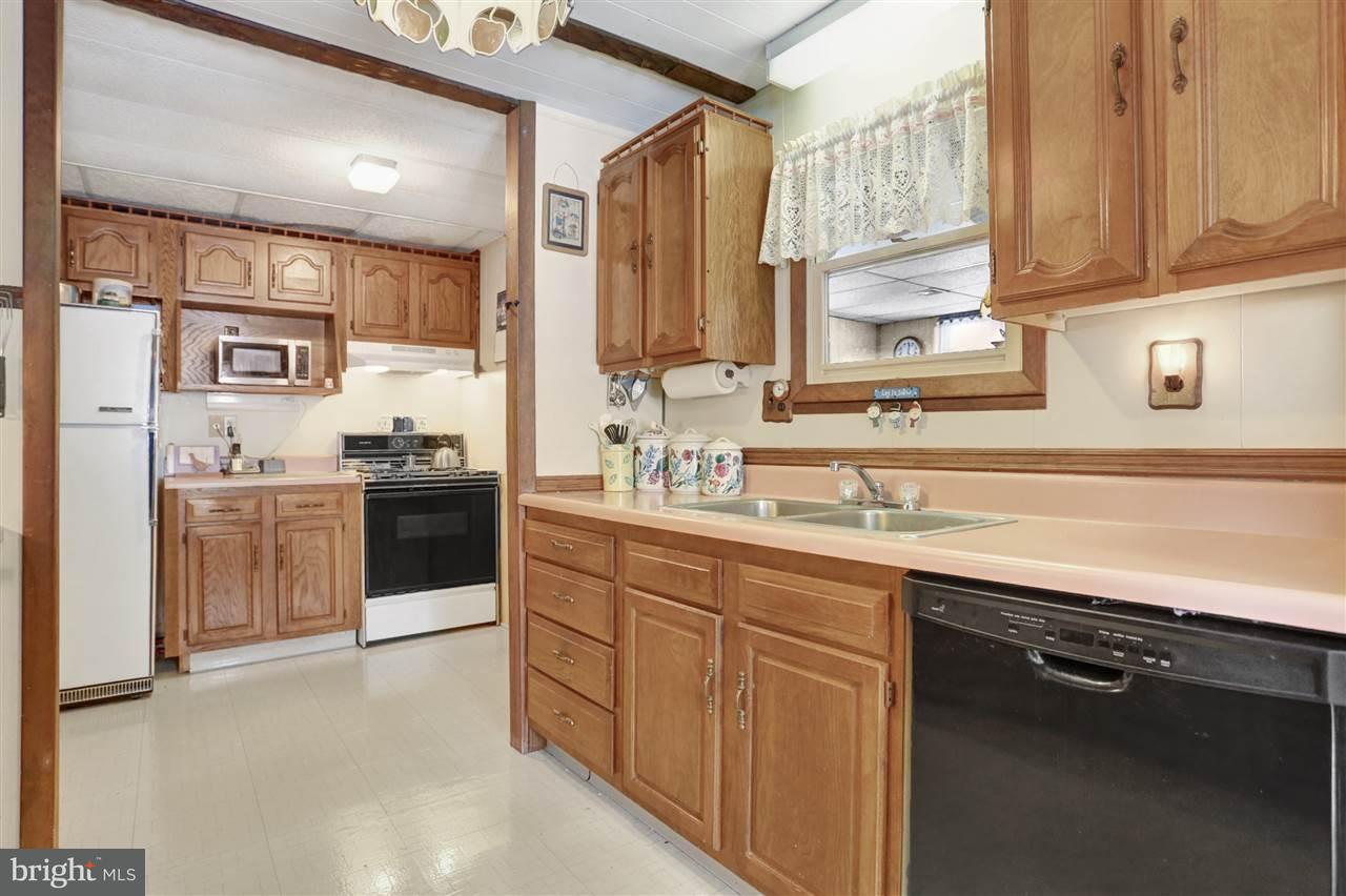 5419 Lehman Road Spring Grove, PA 17362 - Photo 7 of 23
