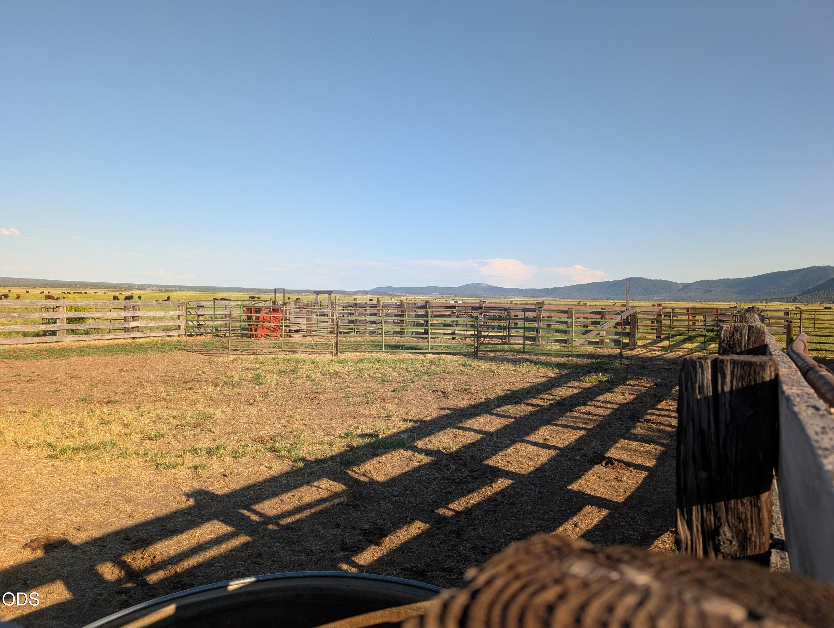 15655 West Langell Valley Road Bonanza, OR 97623 - Photo 41 of 53
