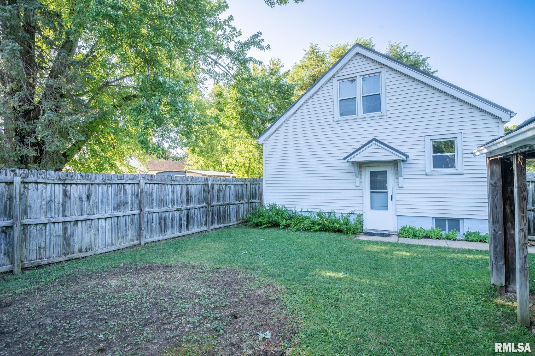 2508 Springfield Road East Peoria, IL 61611 - Photo 8 of 50 Gallery Image 8