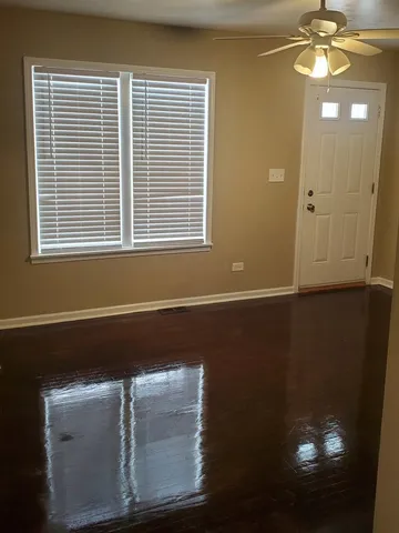 $297,500 | 2422 12th Avenue, Broadview, IL 60155