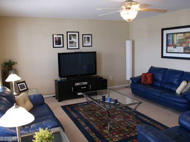 2573 Peppertree Ridge Road Randleman, NC 27317 - Photo 2 of 16 Living Room.