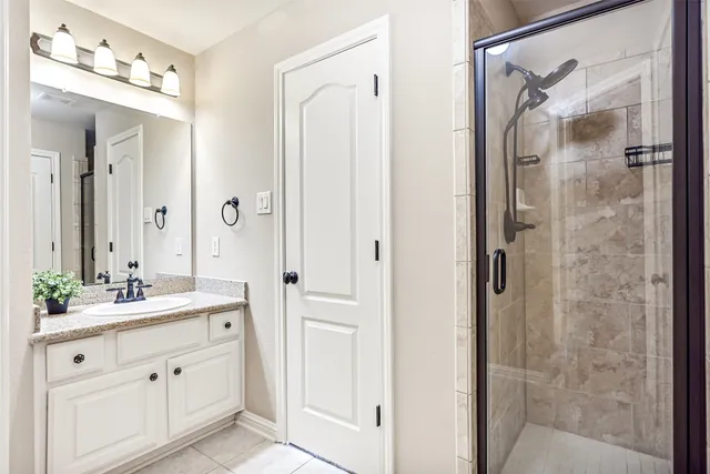 $1,065,000 | 312 Northcliff Ridge Lane, Friendswood, TX 77546