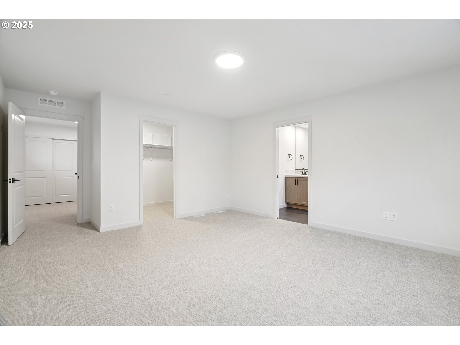 142 West 20th Way La Center, WA 98629 - Photo 10 of 18