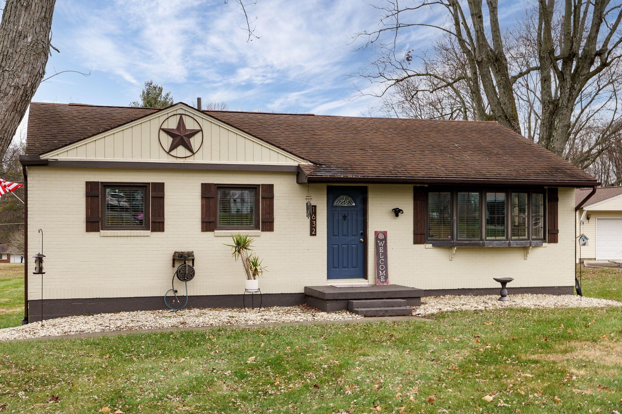 1632 Ridgeway Drive Springfield, OH 45506 - Photo 2 of 45 1632 Ridgeway Drive, Springfield, OH 45506