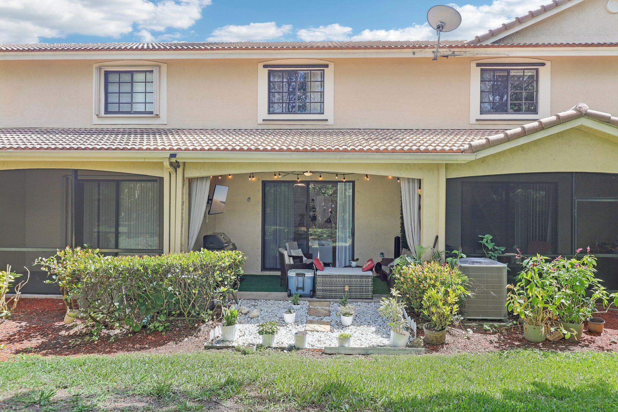 3875 Tree Top Drive Weston, FL 33332 - Photo 20 of 51 32-web-or-mls-Tree Top Dr-S1504-032