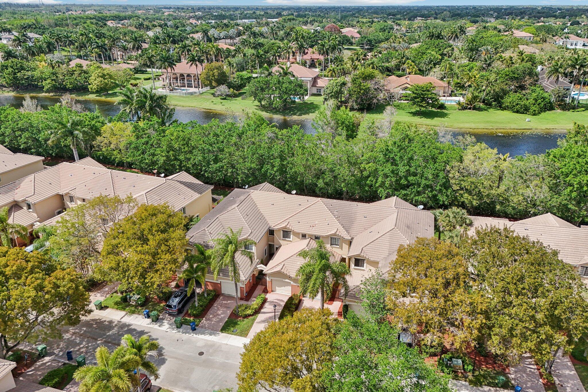 3875 Tree Top Drive Weston, FL 33332 - Photo 37 of 51 38-web-or-mls-Tree Top Dr-S1504-038