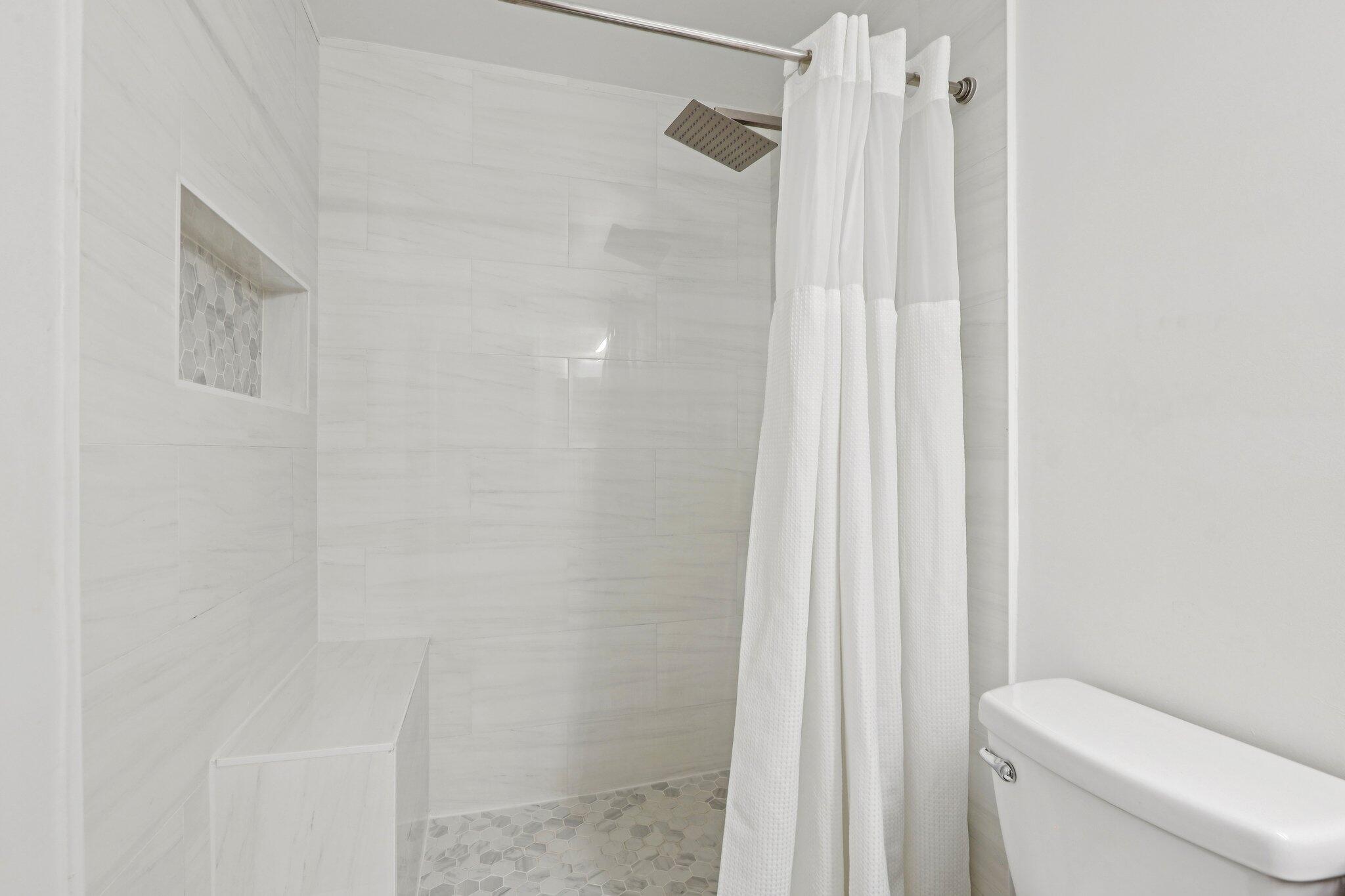 3875 Tree Top Drive Weston, FL 33332 - Photo 10 of 51 22-web-or-mls-Tree Top Dr-S1504-022