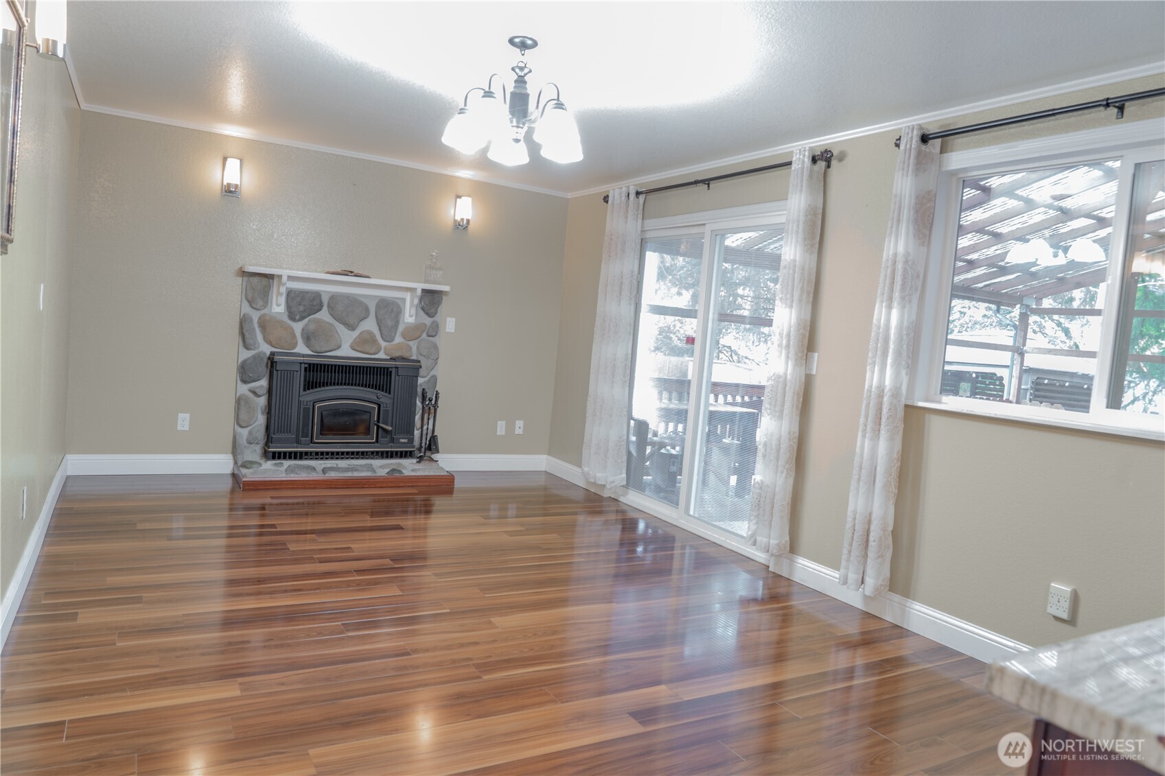 2420 166th Place Southeast Bothell, WA 98012 - Photo 9 of 20