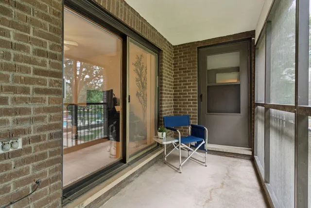 $199,000 | 3412 Oak Ridge Road, Unit 211, Minnetonka, MN 55305