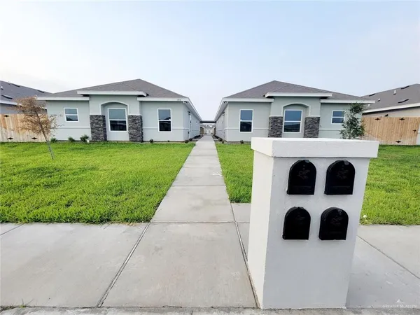$1,175 | 1723 Davenport Street, Unit 2, Weslaco, TX 78596