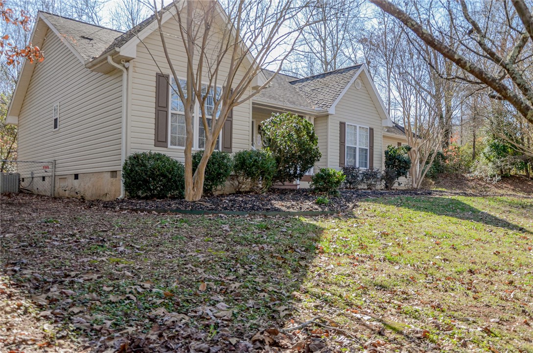 208 Redbud Street Seneca, SC 29672 - Photo 1 of 21 Gallery Image 1