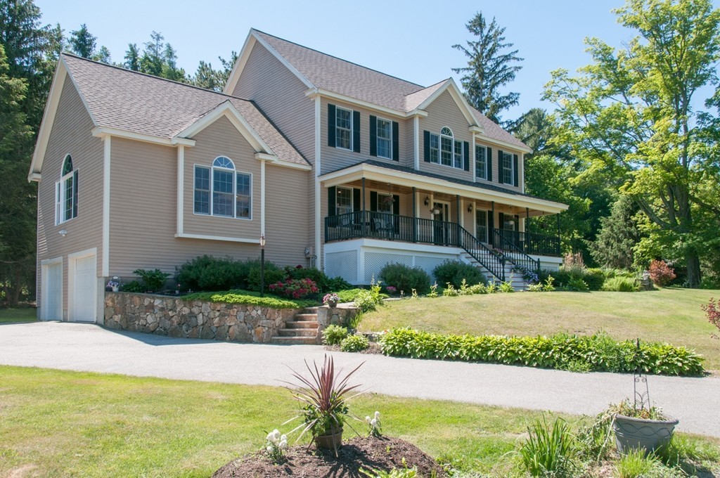 31 East Street Middleton, MA 01949 - Photo 1 of 28