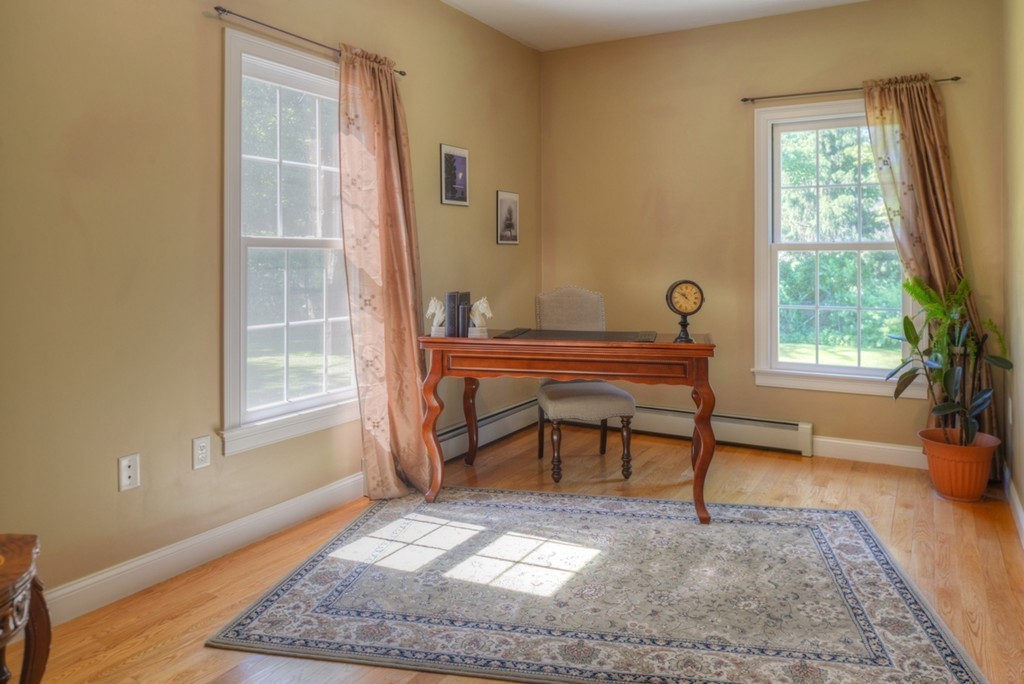 31 East Street Middleton, MA 01949 - Photo 14 of 28