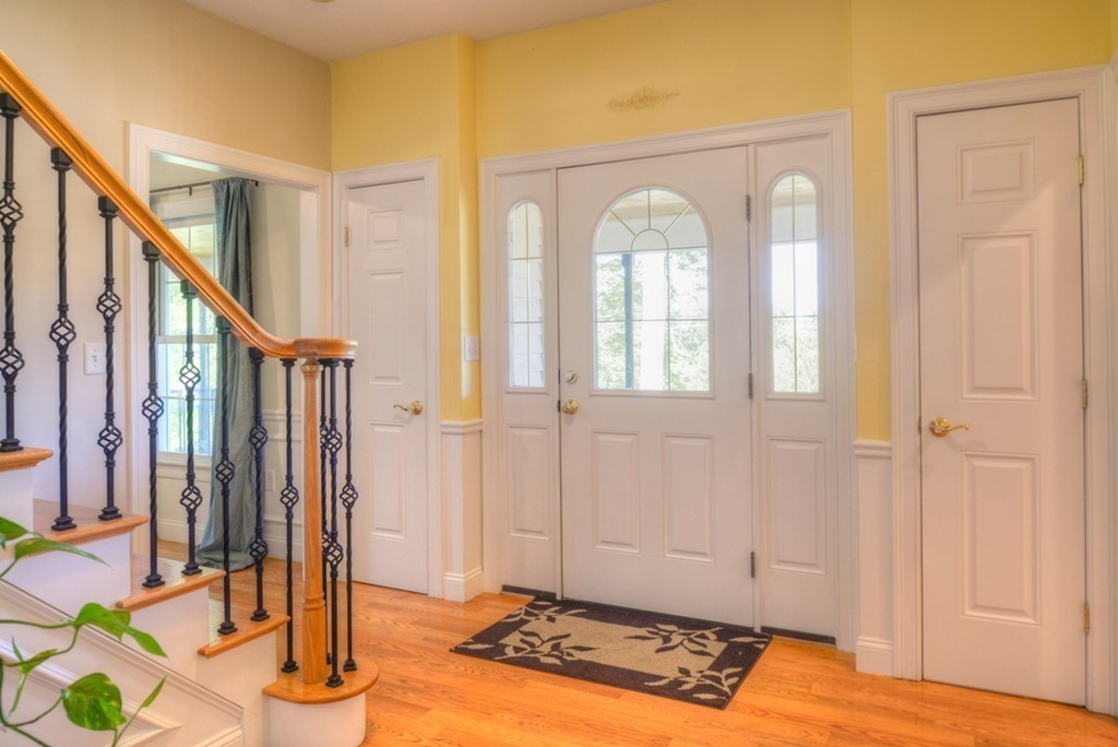 31 East Street Middleton, MA 01949 - Photo 16 of 28