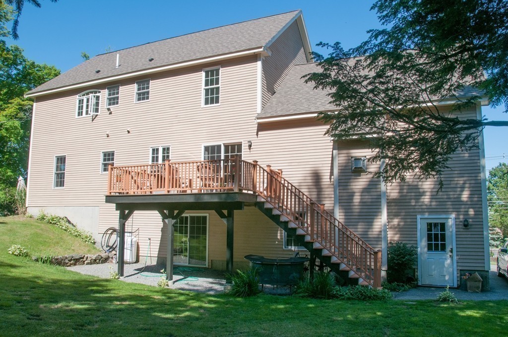 31 East Street Middleton, MA 01949 - Photo 26 of 28