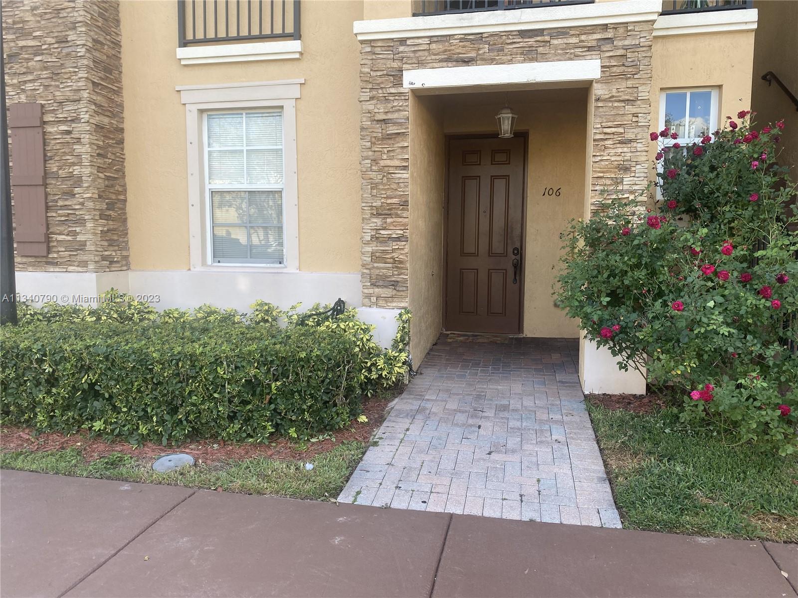 1650 Northeast 33rd Road, Unit 10610 Homestead, FL 33033 - Photo 3 of 23 Gallery Image 3