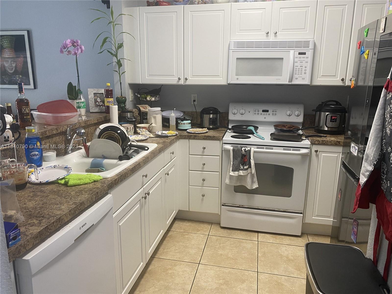 1650 Northeast 33rd Road, Unit 10610 Homestead, FL 33033 - Photo 5 of 23 Gallery Image 5