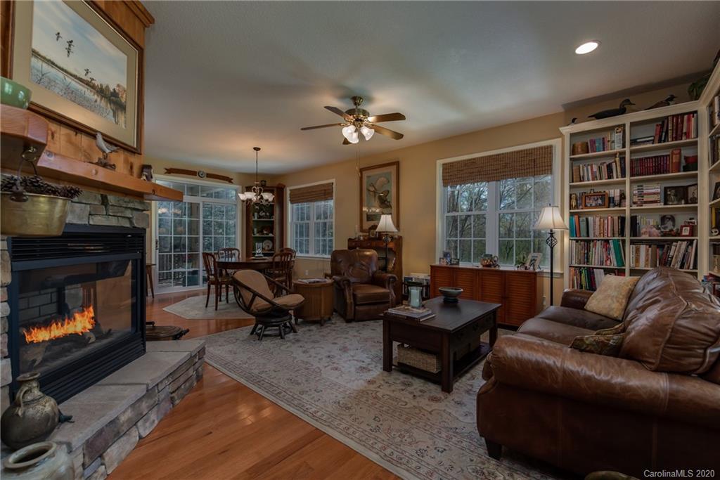 668 Wash Freeman Road Hendersonville, NC 28792 - Photo 15 of 47 Gallery Image 15