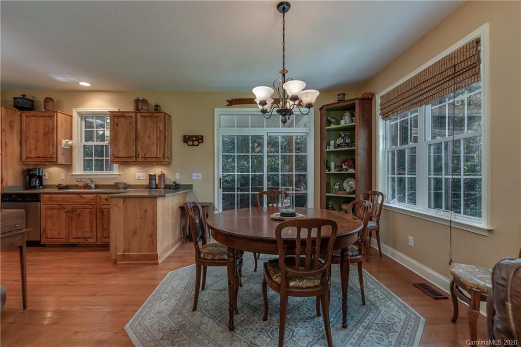 668 Wash Freeman Road Hendersonville, NC 28792 - Photo 16 of 47 Gallery Image 16