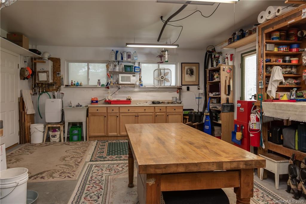 668 Wash Freeman Road Hendersonville, NC 28792 - Photo 26 of 47 Gallery Image 26