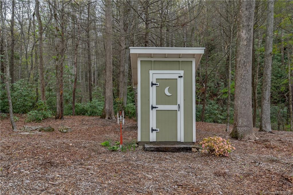 668 Wash Freeman Road Hendersonville, NC 28792 - Photo 42 of 47 Gallery Image 42