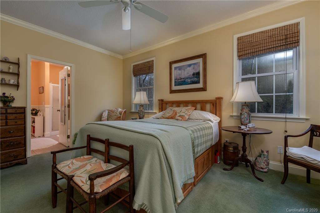 668 Wash Freeman Road Hendersonville, NC 28792 - Photo 10 of 47 Gallery Image 10