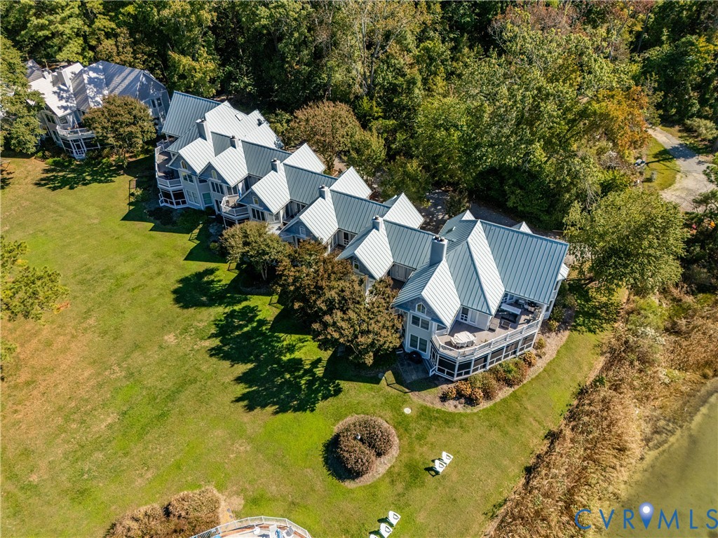 65 Oyster Shell Road, Unit 10 Deltaville, VA 23043 - Photo 5 of 46