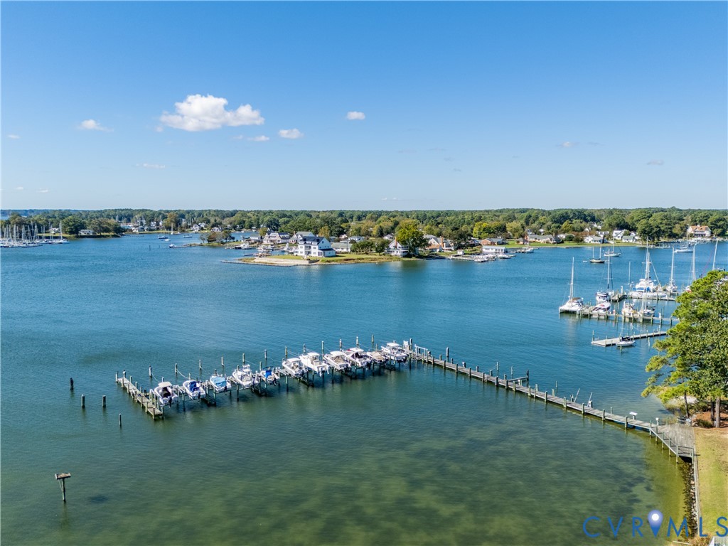 65 Oyster Shell Road, Unit 10 Deltaville, VA 23043 - Photo 6 of 46