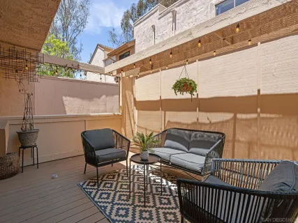 $975,000 | 3250 Via Marin, Unit 4, La Jolla, CA 92037