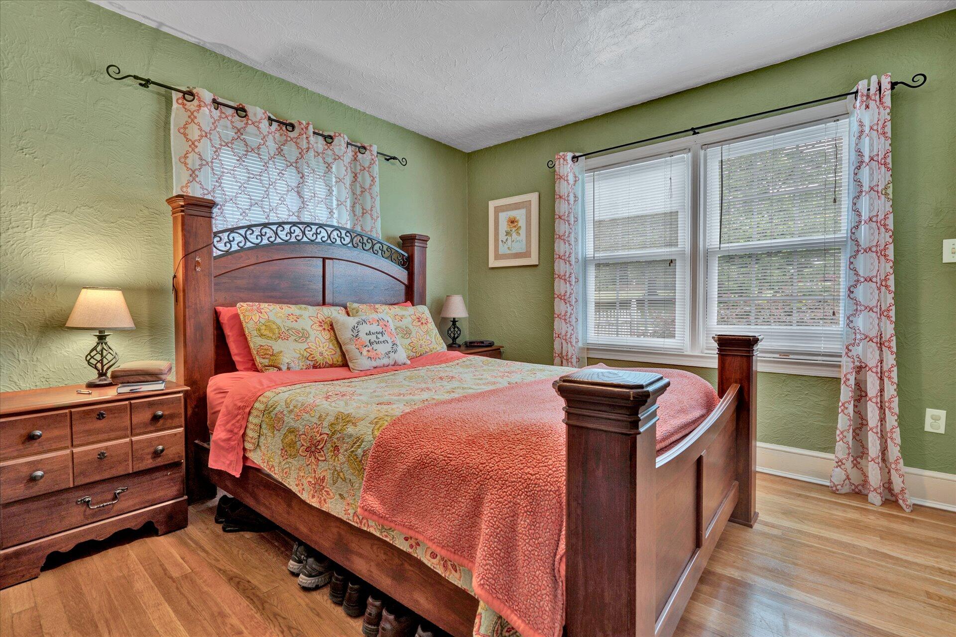 6102 Cove Road Roanoke, VA 24019 - Photo 16 of 31 15-DSC4930