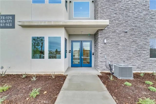 $3,100 | 165 Baluster, Irvine, CA 92618