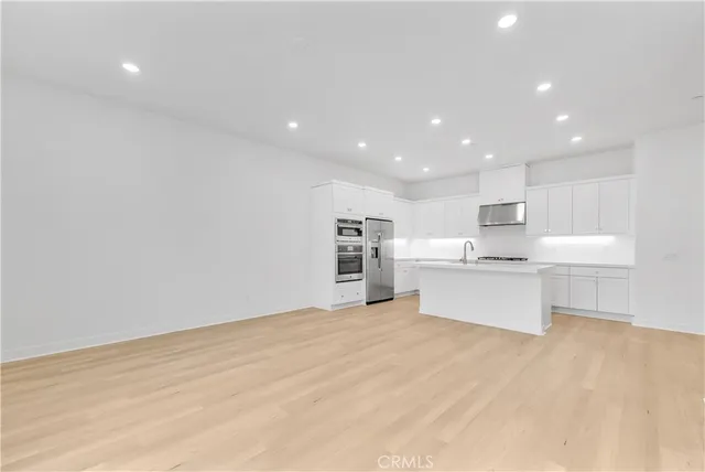 $3,100 | 165 Baluster, Irvine, CA 92618