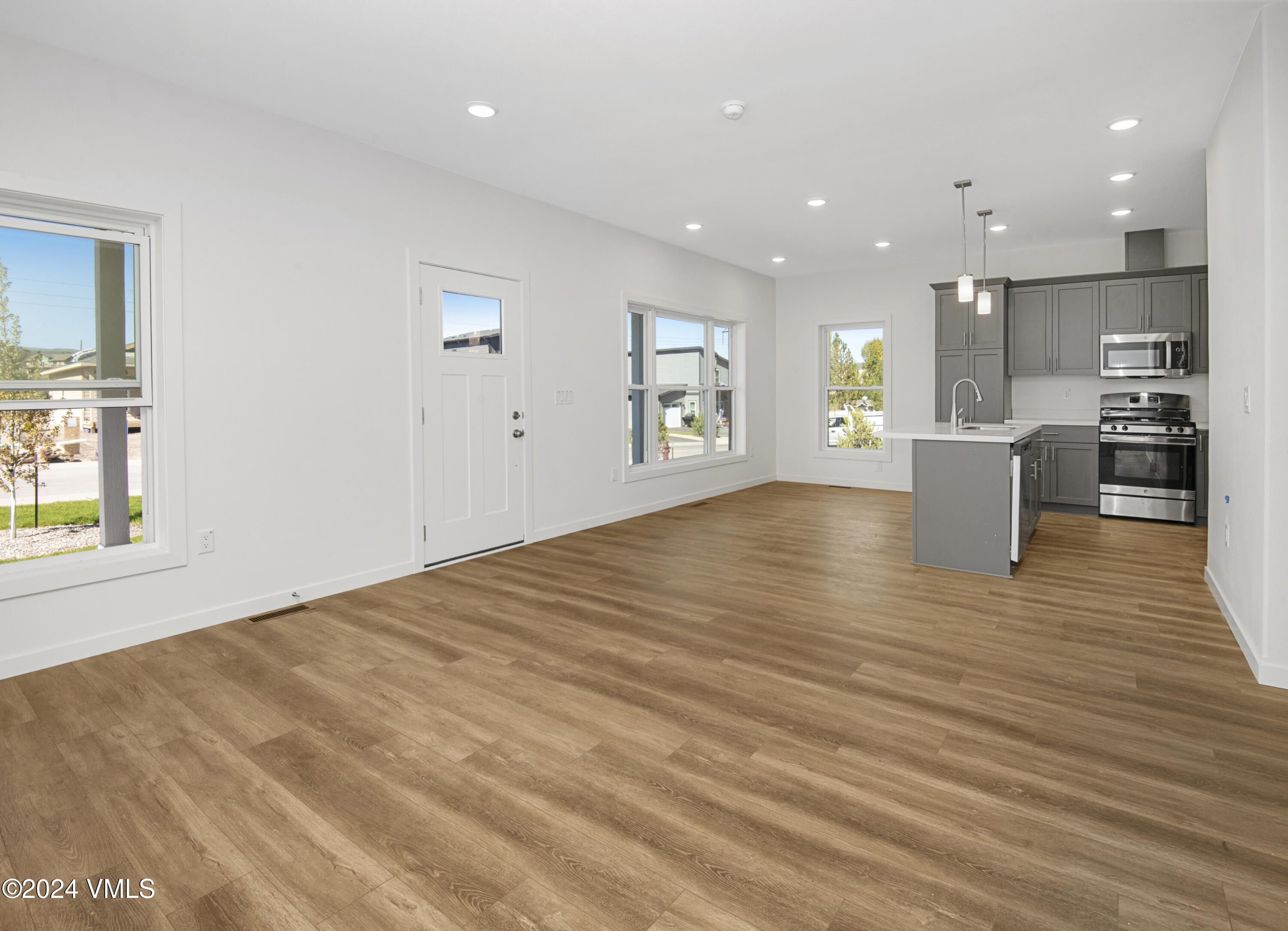 645 Blackhawk Road Gypsum, CO 81637 - Photo 19 of 37 Mtn-Laurel_02