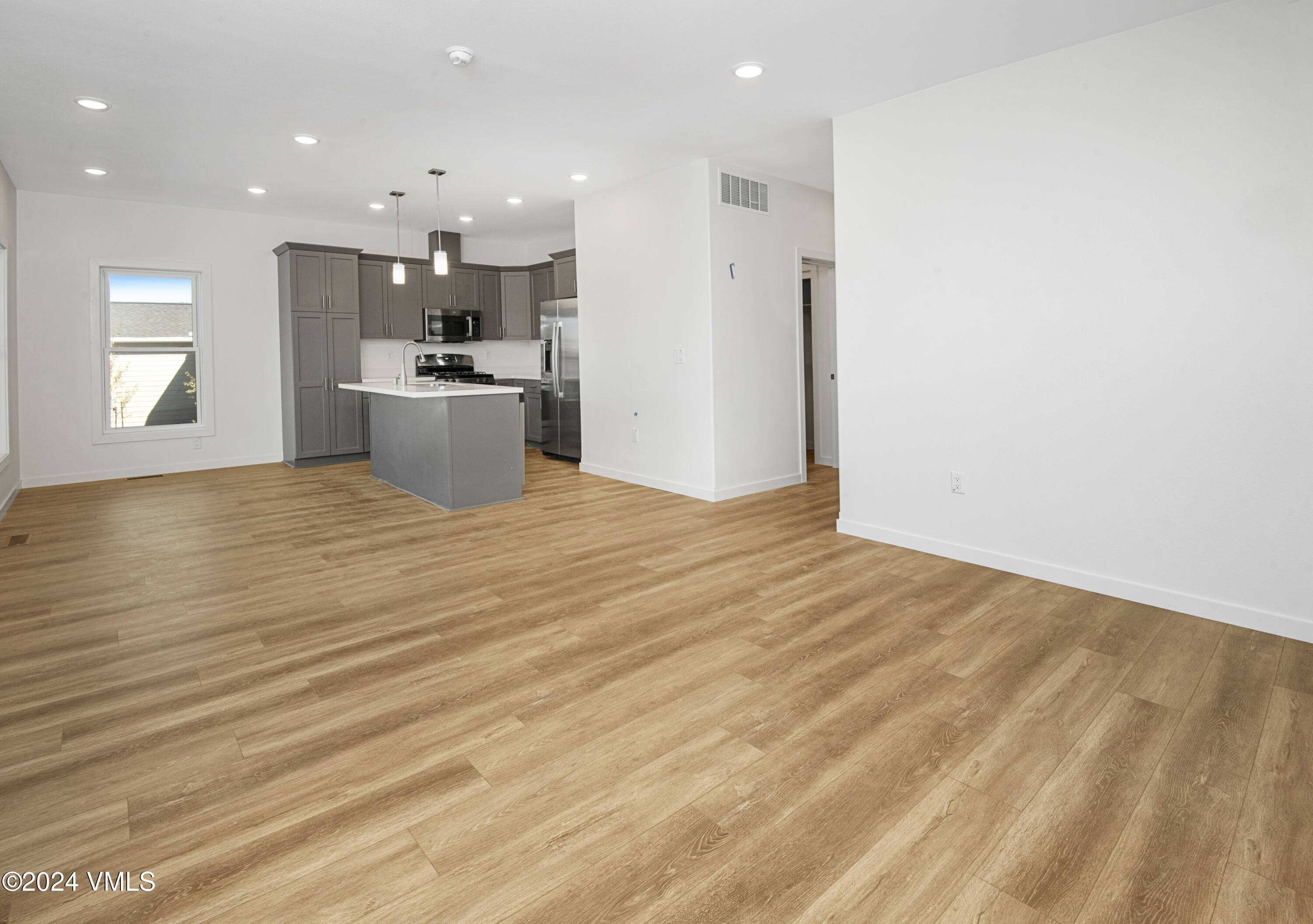 645 Blackhawk Road Gypsum, CO 81637 - Photo 20 of 37 Mtn-Laurel_01