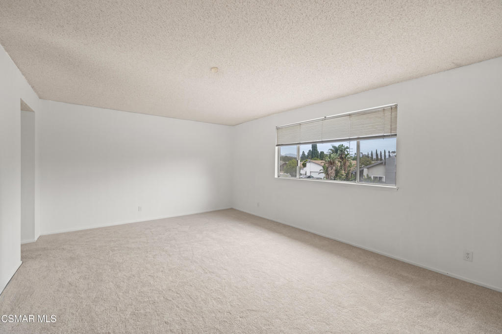 2385 North Justin Avenue Simi Valley, CA 93065 - Photo 12 of 31