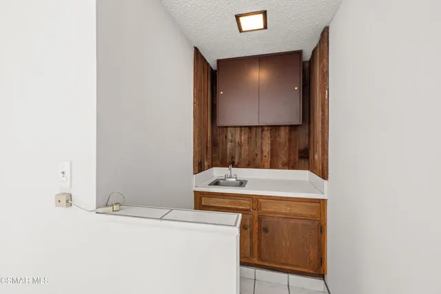 $820,000 | 2385 North Justin Avenue, Simi Valley, CA 93065