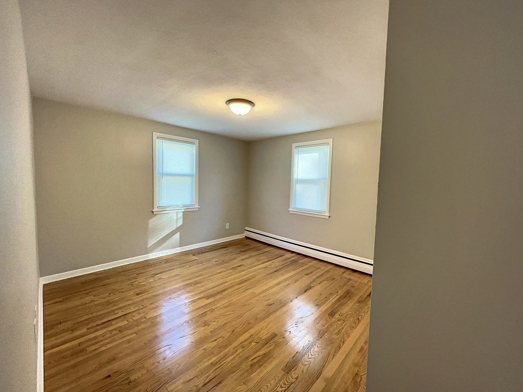 55 Gatewood Place Springfield, MA 01119 - Photo 10 of 28 Gallery Image 10