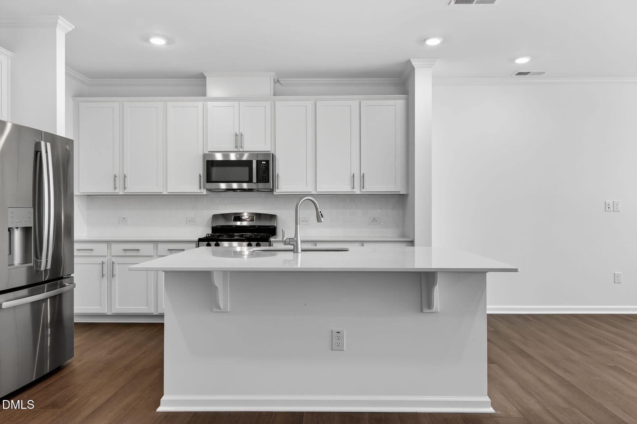 2938 Hickory Fld Drive Raleigh, NC 27616 - Photo 13 of 30 SUN_EverleeTownhomes_Pic_CarsonII-19