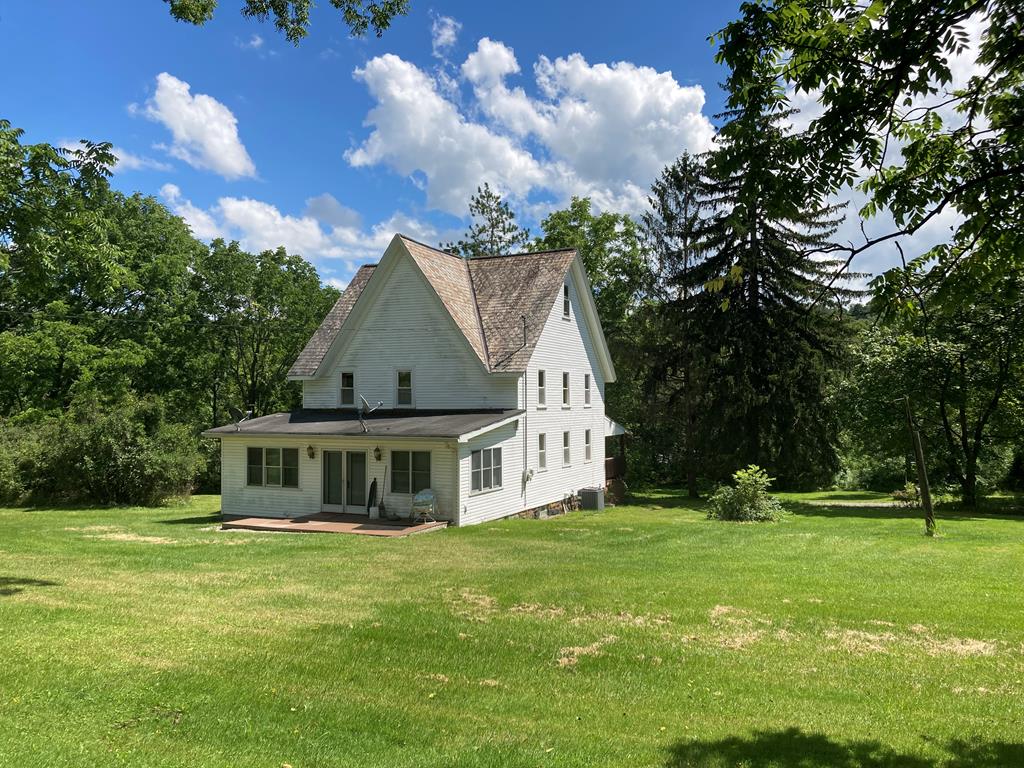 1565 Master Road Emlenton, PA 16373 - Photo 1 of 50 Gallery Image 1