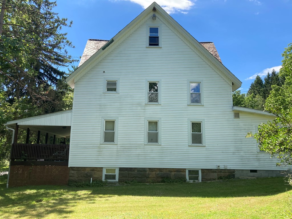 1565 Master Road Emlenton, PA 16373 - Photo 3 of 50 Gallery Image 3
