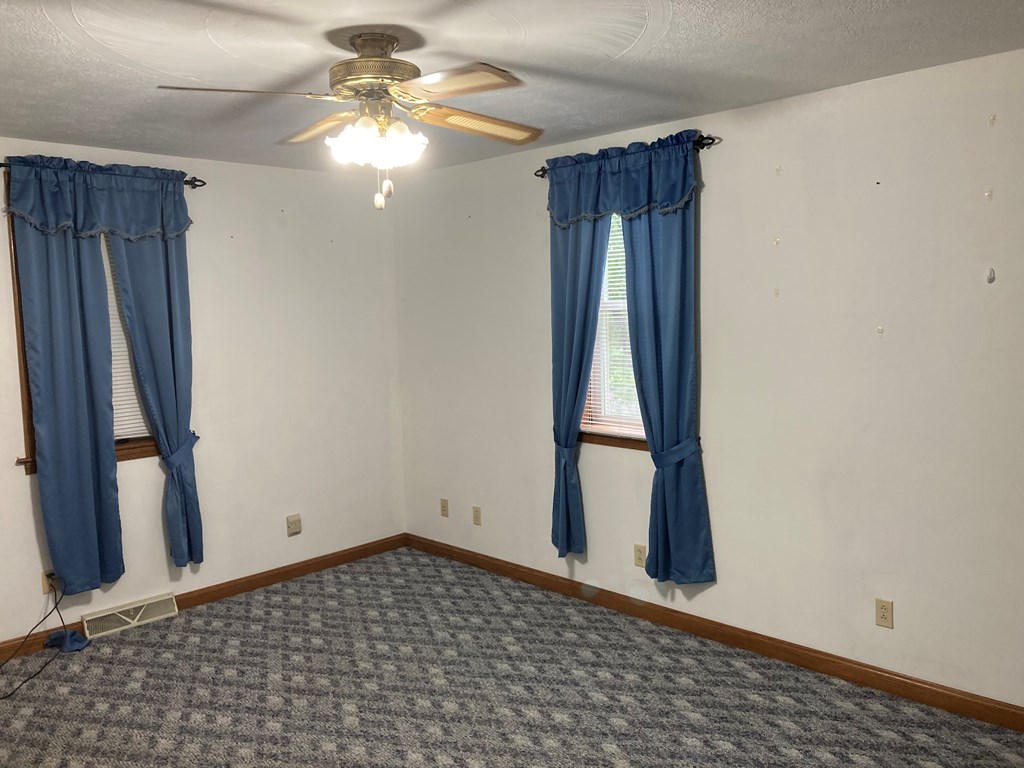 1565 Master Road Emlenton, PA 16373 - Photo 8 of 50 Gallery Image 8