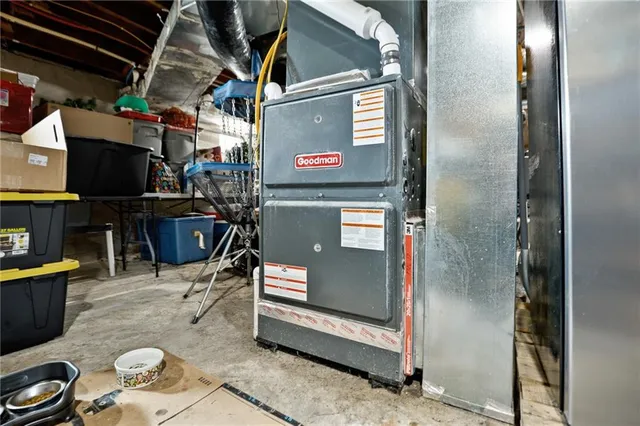 $229,900 | 709 West Crowder Road, Trenton, MO 64683