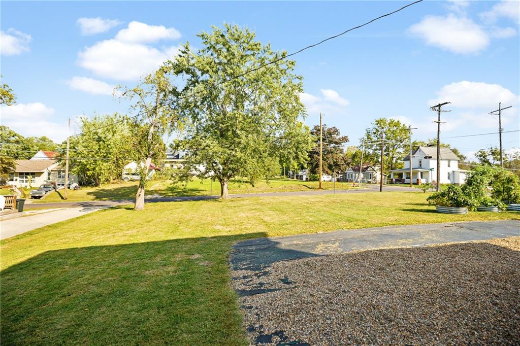 709 West Crowder Road Trenton, MO 64683 - Photo 33 of 41