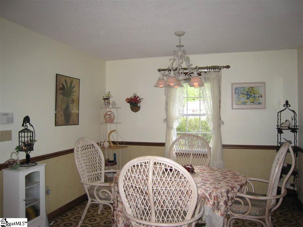 103 Wicker Lane Anderson, SC 29621 - Photo 4 of 17