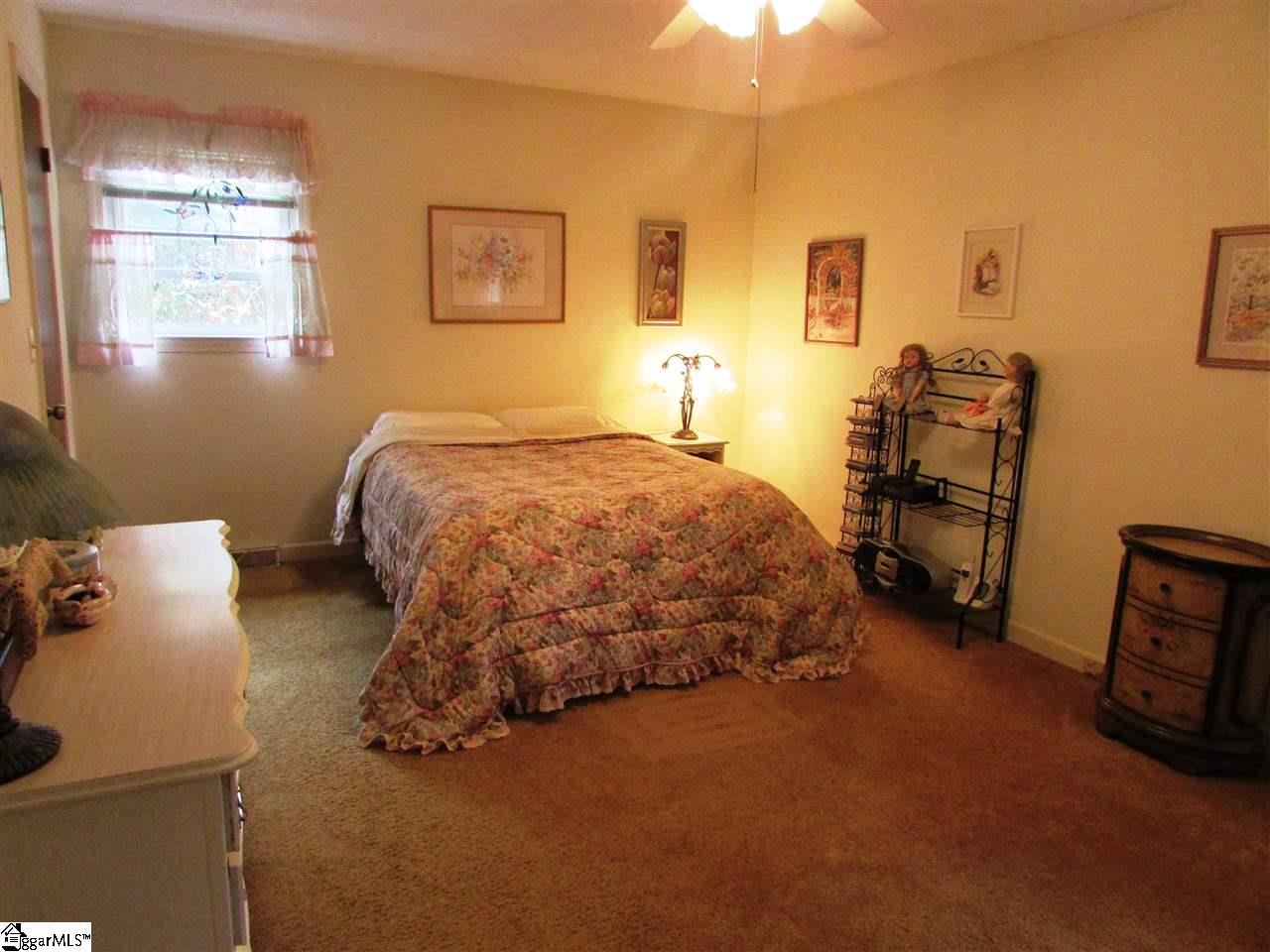 103 Wicker Lane Anderson, SC 29621 - Photo 8 of 17
