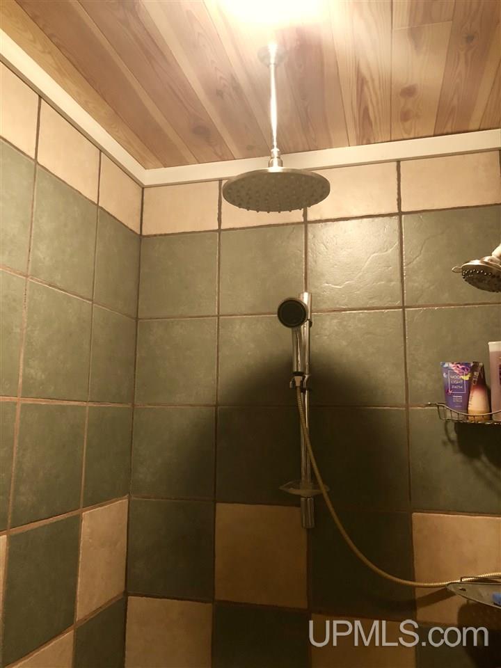 2782 Cooper Road Gulliver, MI 49840 - Photo 13 of 19 Gallery Image 13