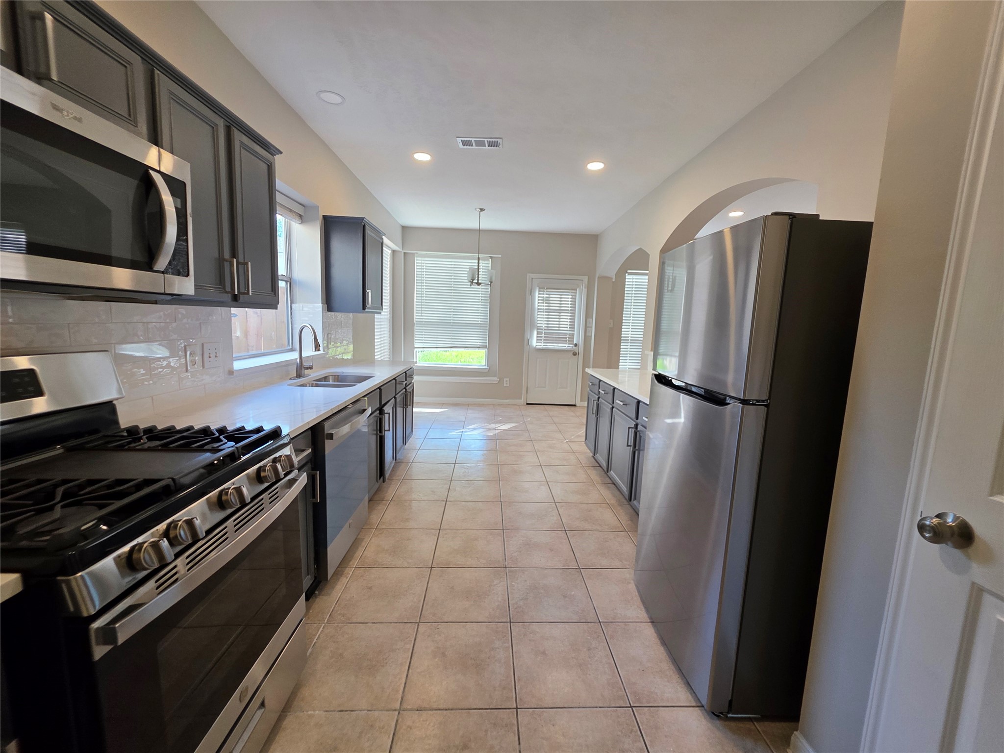 17207 Rancho Verde Way Houston, TX 77095 - Photo 6 of 21